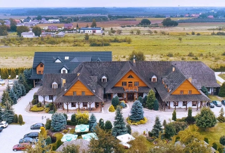 Miejsce na event pod Warszawą, które pokochają Twoi goście - Rancho pod Bocianem