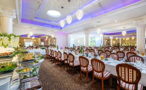 Hotel Lord **** Warsaw Airport Hotel **** / 1